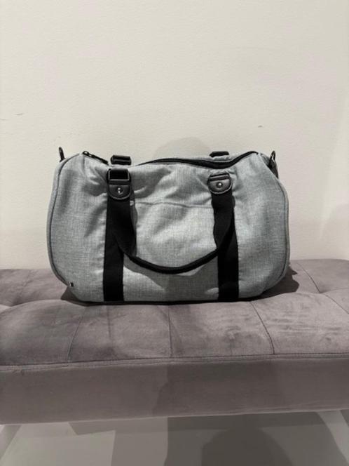 Dubatti One Luiertas Melange Green Nieuw, Kinderen en Baby's, Luiertassen, Nieuw, Schoudertas, Ophalen