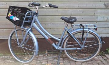 Weinig fiets voor weinig. Lees advertentie  beschikbaar voor biedingen