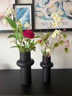 Prachtige glazen vazen met nepboeket, Ophalen of Verzenden, Zo goed als nieuw