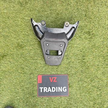 Zip type/FR/sp98 achter rekje beschikbaar voor biedingen