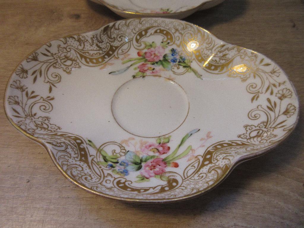 Antieke schotels Sarreguemines, Antiek en Kunst, Antiek | Servies los, Ophalen of Verzenden