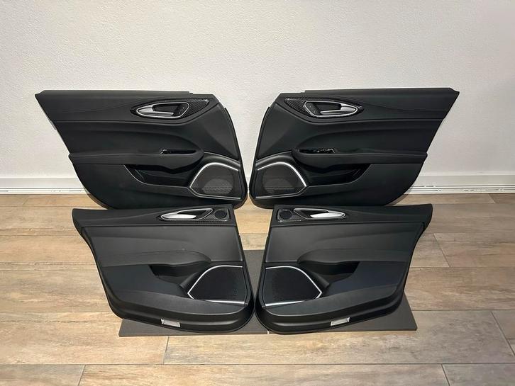 Alfa Romeo Giulia Carbon Deurpanelen Set, Auto-onderdelen, Interieur en Bekleding, Alfa Romeo, Gebruikt, Ophalen of Verzenden