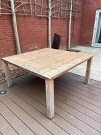 Tuintafel 150 x 150 douglashout, Ophalen, Zo goed als nieuw, Rechthoekig, Hout