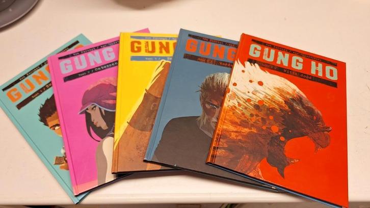 Gung Ho - compleet 5 stuks hardcovers (zie foto's), Boeken, Stripboeken, Zo goed als nieuw, Complete serie of reeks, Ophalen of Verzenden