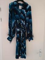 Super mooie jurk feathers van POM. Mt 36, Kleding | Dames, Blauw, Ophalen of Verzenden, Zo goed als nieuw, Maat 36 (S)