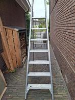 Nieuwe zeer stabiele trap, Doe-het-zelf en Verbouw, Ladders en Trappen, Ophalen of Verzenden, Zo goed als nieuw, Minder dan 2 meter