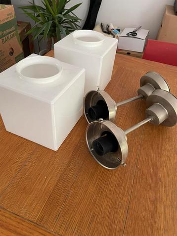 Set van 2 hanglampen kubus opaal beschikbaar voor biedingen