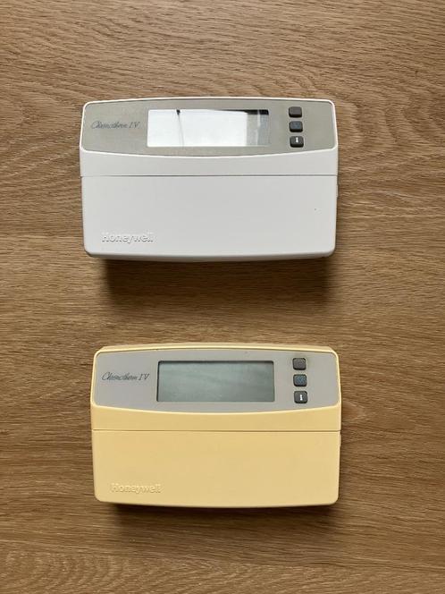 2x Honeywell Chronotherm IV, Doe-het-zelf en Verbouw, Thermostaten, Gebruikt, Slimme thermostaat, Ophalen of Verzenden