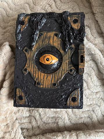 Decoratief Boek met Oog - Nieuw! beschikbaar voor biedingen