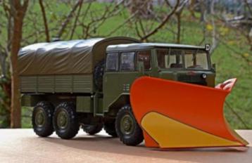 Berliet GBU Sneeuwschuiver schaal 1/43 serie Berliet # 69 beschikbaar voor biedingen