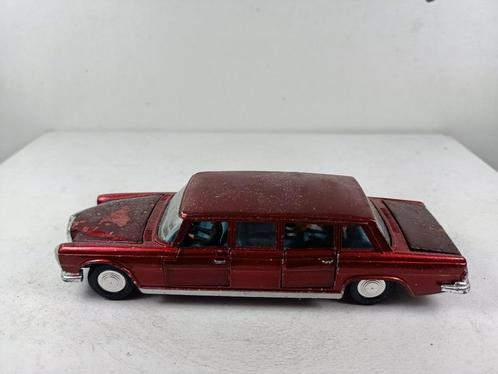 dinky toys mercedes 600, Hobby en Vrije tijd, Modelauto's | Overige schalen, Gebruikt, Ophalen of Verzenden