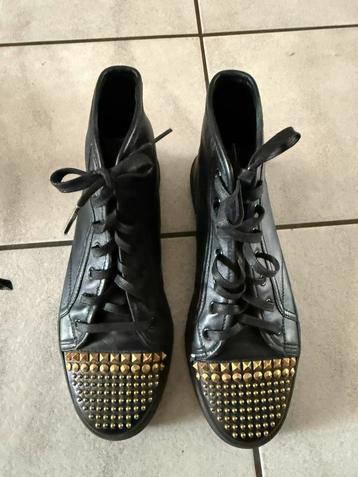NIEUW Gucci sneakers  beschikbaar voor biedingen