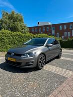 Volkswagen Golf 1.2 TSI 5D 2015 Grijs AIRCO️✅APK️✅️CAMERA️✅️, Auto's, Voorwielaandrijving, 4 cilinders, 610 kg, Origineel Nederlands