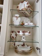 Royal Albert Old Country Roses 4 dozen vol servies e.d., Ophalen, Zo goed als nieuw, Porselein, Compleet servies