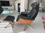 Conform Time Out Fauteuil + Hocker - Nieuwstaat, Huis en Inrichting, Fauteuils, Ophalen, Zo goed als nieuw, Leer, 75 tot 100 cm