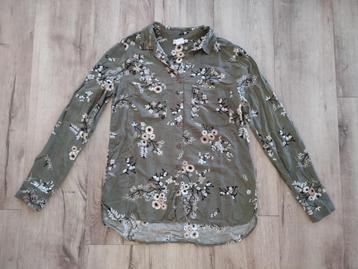 Prachtige groene blouse met bloemetjes van Cotton Club, S. beschikbaar voor biedingen