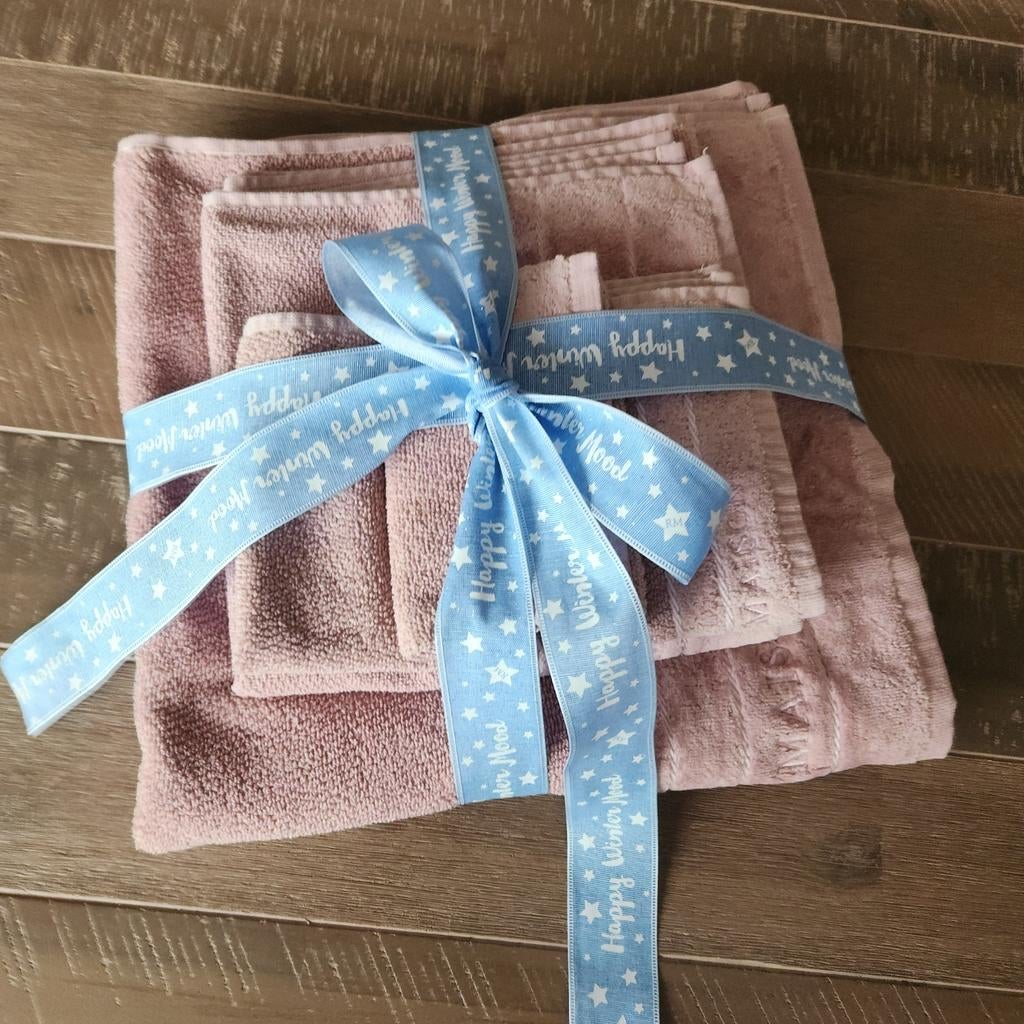 4 Delige RM Rivièra Maison Handdoekenset!!!, Huis en Inrichting, Badkamer | Badtextiel en Accessoires, Ophalen of Verzenden, Zo goed als nieuw