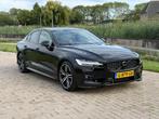 Volvo S60 T5 R-Design 253pk | H&K | LEER | CARPLAY | PANO, Auto's, 1800 kg, 4 cilinders, 1969 cc, Zwart