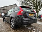 Volvo V60 2.4 D6 Twin Engine R-Design | Leder + Memory + Sch, Auto's, Automaat, Zwart, Vierwielaandrijving, 1880 kg