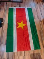 Surinaamse vlag 90*150 cm, Ophalen of Verzenden, Zo goed als nieuw