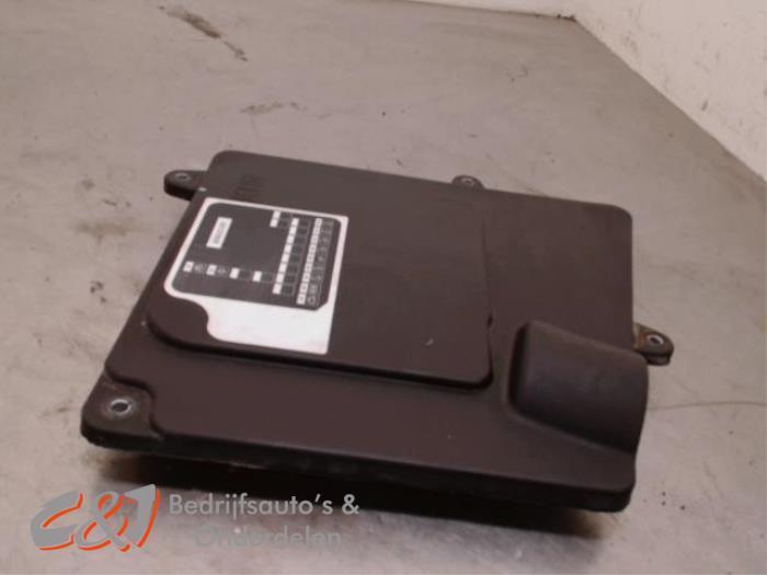 Afdekplaat diversen van een Opel Movano, Auto-onderdelen, Overige Auto-onderdelen, Opel, Gebruikt, 3 maanden garantie, Ophalen of Verzenden