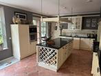 Mandemakers keuken - Landhuis style - kleur Vanille, Huis en Inrichting, Keuken | Complete keukens, Gebruikt, Hoekkeuken, Graniet of Steen