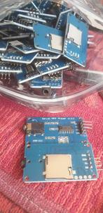 100x Serial MP3 Player met GD3300D chip, Ophalen of Verzenden, Zo goed als nieuw