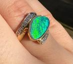 Zwarte Opaal en Diamanten vintage gouden ring, Verzenden, Zo goed als nieuw, Dame of Heer, Met edelsteen