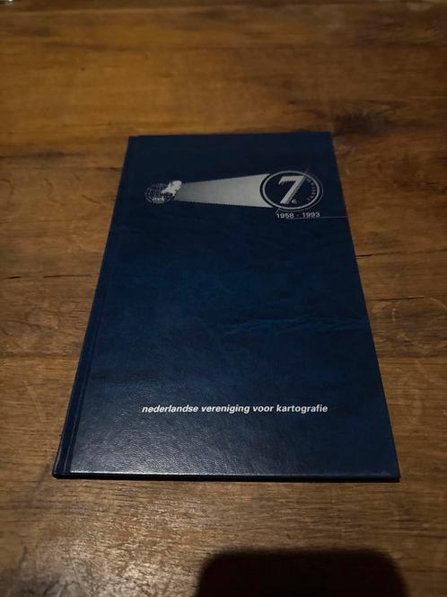 Lustrumatlas Nederlandse Vereniging Kartografie 1993, Boeken, Atlassen en Landkaarten, Gelezen, Overige atlassen, Nederland, 1800 tot 2000