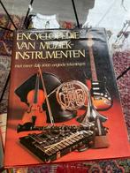 Encyclopedie van Muziekinstrumenten 4000 tekeningen boek, Gelezen, Ophalen of Verzenden