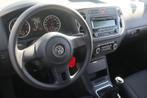 Volkswagen Tiguan 1.4 TSI Easyline | Trekhaak | Climate Cont, Auto's, Voorwielaandrijving, Euro 5, Zwart, 4 cilinders