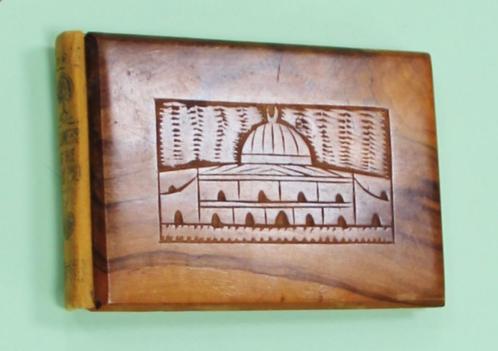olijfhouten prentenboek met droogbloemen, Palestina, 1910, Boeken, Prentenboeken en Plaatjesalbums, Gelezen, Prentenboek, Verzenden