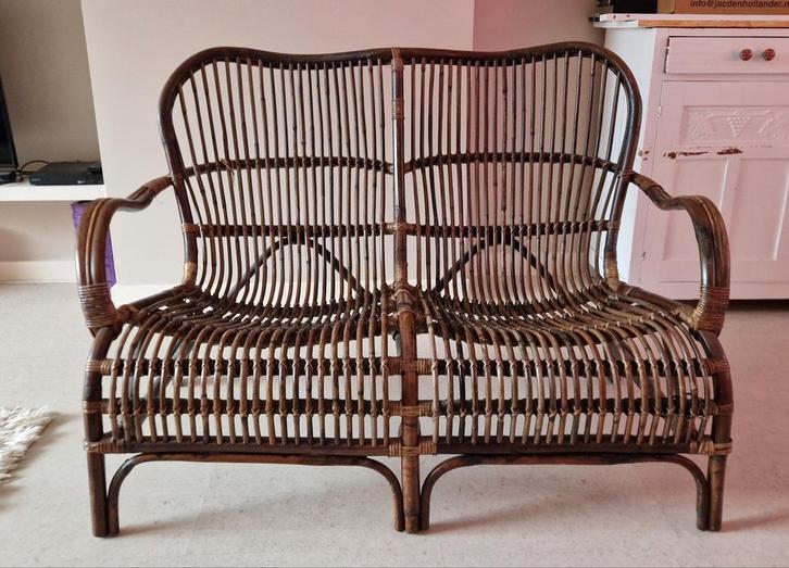 Mooie donkere rotan Bandung bank - 2-zits, Tuin en Terras, Tuinbanken, Zo goed als nieuw, Rotan, Ophalen