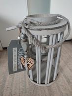 Groot grijs houten windlicht - lantaarn 40 cm, Huis en Inrichting, 25 tot 50 cm, Ophalen of Verzenden, Zo goed als nieuw, Grijs
