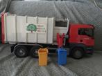 Speelgoed Bruder Vuilniswagen met Afvalbakken, Ophalen, Zo goed als nieuw