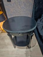 2 zwarte nachtkastjes met lades, Huis en Inrichting, Slaapkamer | Nachtkastjes, Ophalen, Zo goed als nieuw, Minder dan 45 cm, Minder dan 55 cm