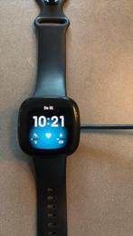 Fitbit versa 3, Sieraden, Tassen en Uiterlijk, Smartwatches, Gebruikt, Zwart, Ophalen of Verzenden, Fitbit