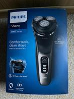 Philips elektrisch scheerapparaat, Ophalen, Zo goed als nieuw, Scheren en Epileren