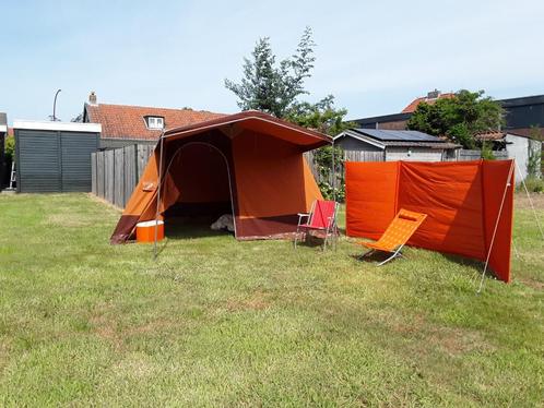 Vintage bungalow tent. Met veel extra's, Caravans en Kamperen, Tenten, tot en met 3, Zo goed als nieuw, Ophalen