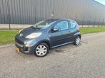 Peugeot 107 1.0 12V 3DR 2009 Grijs, Voorwielaandrijving, Stof, 4 stoelen, 68 pk