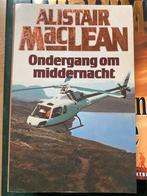 Alistair MacLean - Ondergang om middernacht, Boeken, Romans, Ophalen of Verzenden, Gelezen, Nederland