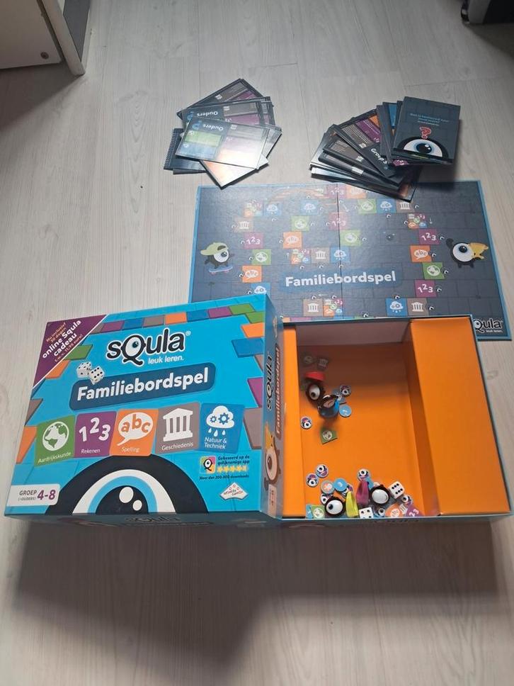 Squla familiebordspel, Hobby en Vrije tijd, Gezelschapsspellen | Bordspellen, Zo goed als nieuw, Ophalen of Verzenden