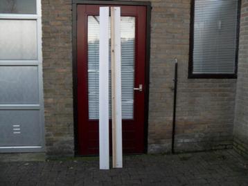 Witte bedpanelen beschikbaar voor biedingen