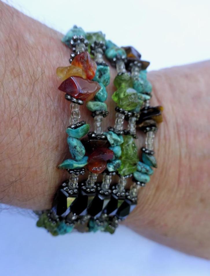 Hematite magneet Armband met diverse edelsteentjes, Sieraden, Tassen en Uiterlijk, Armbanden, Zo goed als nieuw, Overige materialen