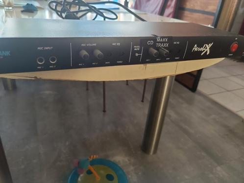 Newhank aerobix microfoon mixer  85 euro is koopie, Audio, Tv en Foto, Professionele Audio-, Tv- en Video-apparatuur, Zo goed als nieuw