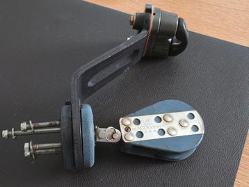 Harken 144 draaibare basis met klem en 57mm 001 blok beschikbaar voor biedingen