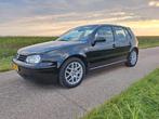 Volkswagen Golf 2.3 V5 125KW 2002 Zwart, Auto's, Volkswagen, Voorwielaandrijving, 65 €/maand, Stof, Zwart