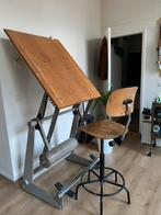 Tekentafel Friso Kramer met bijbehorende stoel, Ophalen, Gebruikt