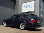 BMW 5-serie Touring 530i Business Line | Automaat | 272 PK |, Auto's, BMW, Achterwielaandrijving, Gebruikt, 2000 kg, Blauw