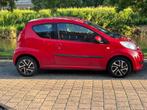 Citroën C1 1.0 3-DRS 2010 Rood, Auto's, Citroën, Voorwielaandrijving, Stof, C1, 68 pk